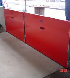 Tight industrial barriers IBS